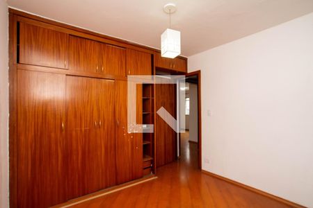 Quarto 1 de apartamento à venda com 2 quartos, 70m² em Jardim Santa Mena, Guarulhos