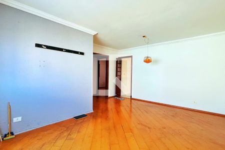 Sala de apartamento à venda com 2 quartos, 70m² em Jardim Santa Mena, Guarulhos