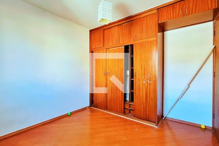 Quarto 2 de apartamento à venda com 2 quartos, 70m² em Jardim Santa Mena, Guarulhos