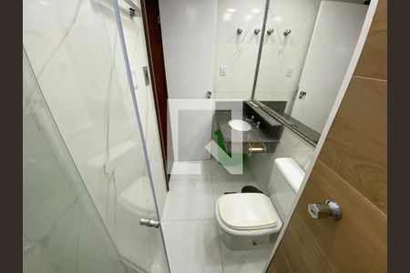 Banheiro de apartamento para alugar com 1 quarto, 60m² em Ondina, Salvador