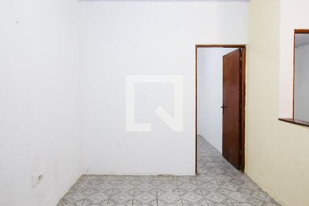 Sala de casa para alugar com 2 quartos, 65m² em Vila Lucinda, Santo André