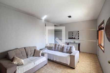 Sala de casa à venda com 4 quartos, 230m² em Ouro Preto, Belo Horizonte