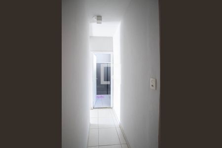 Corredor de casa à venda com 4 quartos, 230m² em Ouro Preto, Belo Horizonte