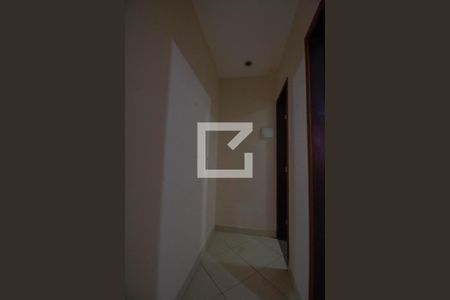 Corredor de casa para alugar com 1 quarto, 30m² em Tanque, Rio de Janeiro