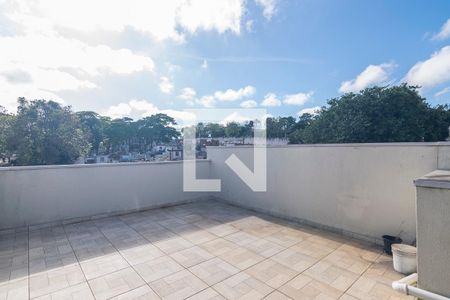 Apartamento à venda com 120m², 2 quartos e 1 vaga Apartamento à venda com 120m², 2 quartos e 1 vagaCobertura