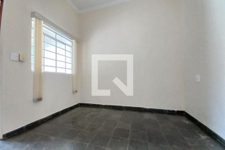 Sala de casa à venda com 4 quartos, 180m² em Jardim Chapadão, Campinas