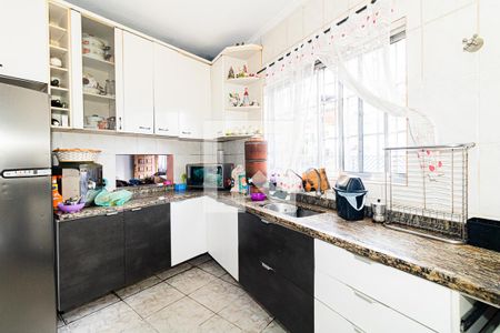 Casa à venda com 159m², 4 quartos e 4 vagas Casa à venda com 159m², 4 quartos e 4 vagasCozinha