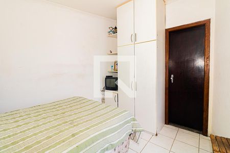 Casa à venda com 159m², 4 quartos e 4 vagas Casa à venda com 159m², 4 quartos e 4 vagasSuíte