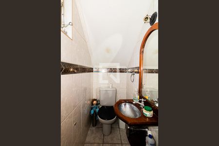 Casa à venda com 159m², 4 quartos e 4 vagas Casa à venda com 159m², 4 quartos e 4 vagasBanheiro 2