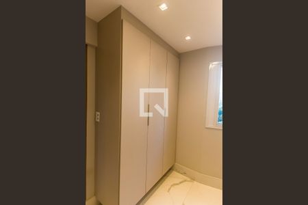 Apartamento à venda com 376m², 3 quartos e 4 vagas Apartamento à venda com 376m², 3 quartos e 4 vagasÁrea de Serviço