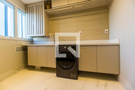 Apartamento à venda com 376m², 3 quartos e 4 vagas Apartamento à venda com 376m², 3 quartos e 4 vagasÁrea de Serviço