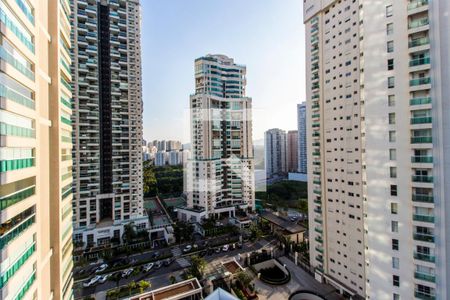 Apartamento à venda com 376m², 3 quartos e 4 vagas Apartamento à venda com 376m², 3 quartos e 4 vagasVista da Suíte