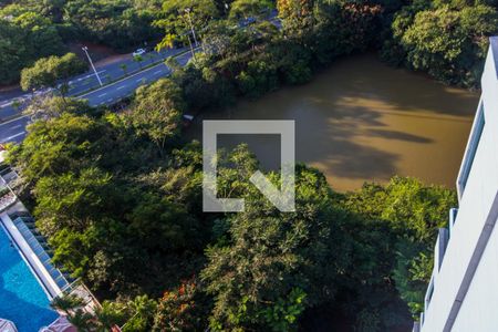 Apartamento à venda com 376m², 3 quartos e 4 vagas Apartamento à venda com 376m², 3 quartos e 4 vagasVista