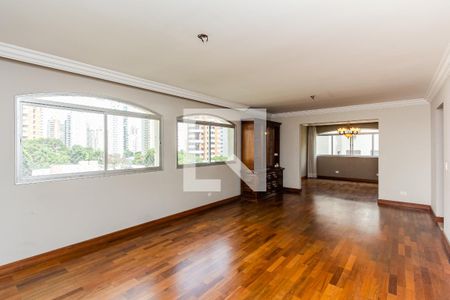 Sala de apartamento à venda com 3 quartos, 210m² em Vila Uberabinha, São Paulo