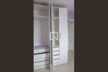 Quarto de apartamento para alugar com 2 quartos, 68m² em Vila Ema, São Paulo
