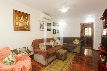 Sala de casa à venda com 3 quartos, 134m² em São Geraldo, Porto Alegre