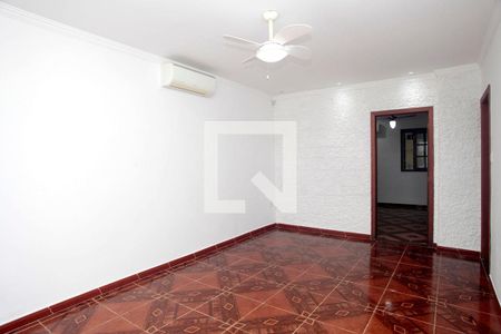 Sala de Estar de casa para alugar com 3 quartos, 134m² em São Geraldo, Porto Alegre