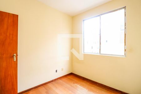 Quarto 1 de apartamento à venda com 3 quartos, 65m² em Heliópolis, Belo Horizonte