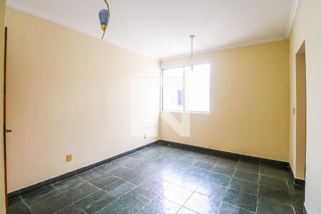 Sala de apartamento à venda com 3 quartos, 65m² em Heliópolis, Belo Horizonte