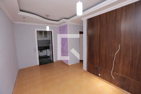 Sala de apartamento à venda com 2 quartos, 45m² em Califórnia, Belo Horizonte