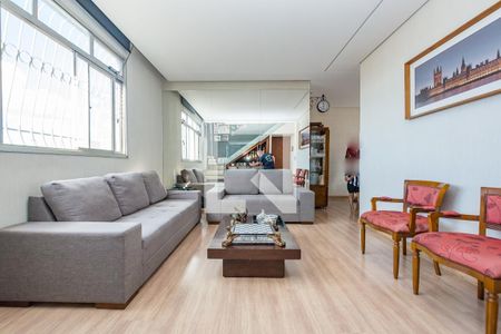 Sala de apartamento à venda com 5 quartos, 228m² em Padre Eustáquio, Belo Horizonte