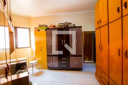 Quarto 2 - Suíte de casa à venda com 3 quartos, 255m² em Vila Eldizia, Santo André