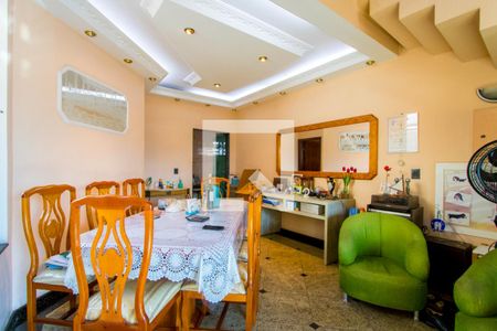 Sala de casa à venda com 3 quartos, 255m² em Vila Eldizia, Santo André