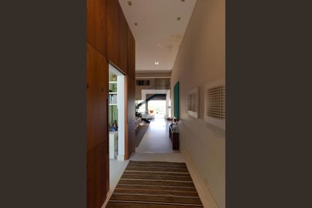 Hall de Entrada de casa de condomínio à venda com 4 quartos, 690m² em Loteamento Caminhos de São Conrado (sousas), Campinas
