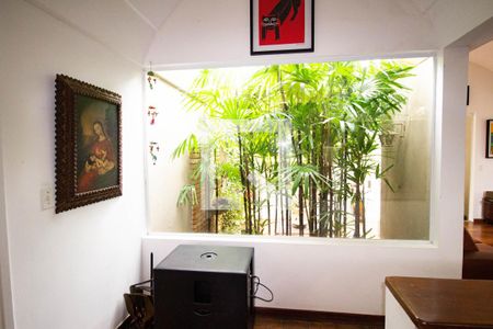 Sala de casa para alugar com 4 quartos, 550m² em Interlagos, São Paulo