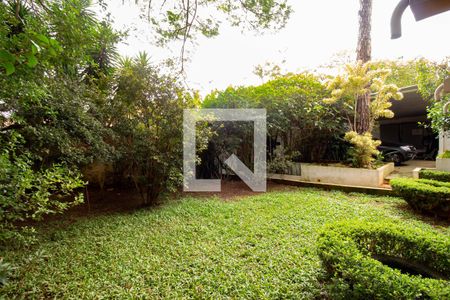 Casa à venda com 550m², 4 quartos e 5 vagas Casa à venda com 550m², 4 quartos e 5 vagasJardim