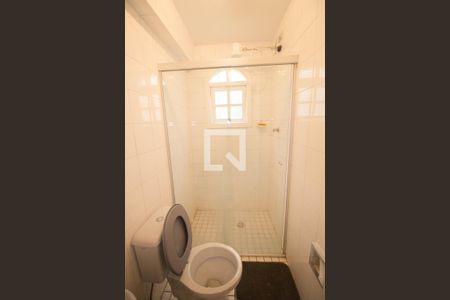 Casa à venda com 550m², 4 quartos e 5 vagas Casa à venda com 550m², 4 quartos e 5 vagasBanheiro de serviço