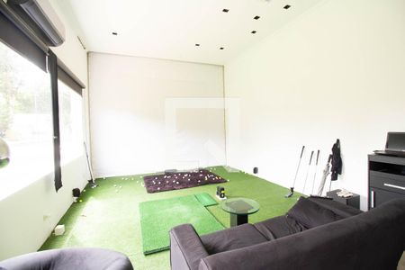 Casa à venda com 550m², 4 quartos e 5 vagas Casa à venda com 550m², 4 quartos e 5 vagasSalão de jogos