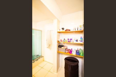 Casa à venda com 550m², 4 quartos e 5 vagas Casa à venda com 550m², 4 quartos e 5 vagasBanheiro da Suíte