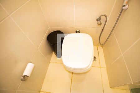 Casa à venda com 550m², 4 quartos e 5 vagas Casa à venda com 550m², 4 quartos e 5 vagasBanheiro da Suíte