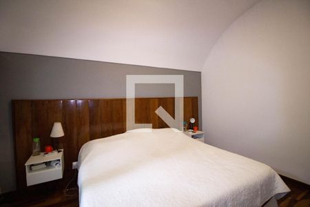 Quarto 1 de casa para alugar com 4 quartos, 550m² em Interlagos, São Paulo