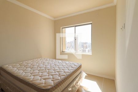 Quarto Suíte de apartamento para alugar com 1 quarto, 35m² em Centro, Curitiba