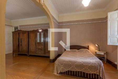 Casa para alugar com 330m², 7 quartos e 4 vagas Casa para alugar com 330m², 7 quartos e 4 vagasQuarto