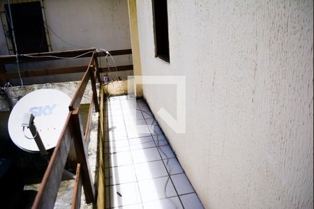 Sala com varanda  de apartamento para alugar com 2 quartos, 40m² em Itapuã, Salvador