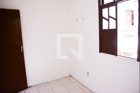 Quarto 1 de apartamento para alugar com 2 quartos, 40m² em Itapuã, Salvador