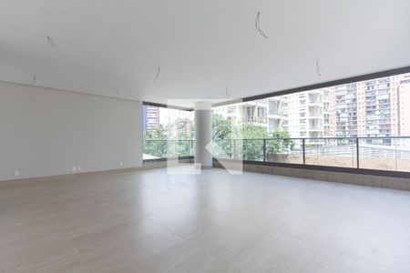 Apartamento à venda com 4 quartos, 200m² em Vila Nova Conceição, São Paulo