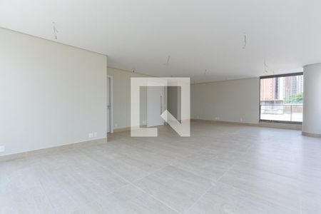 Apartamento à venda com 4 quartos, 200m² em Vila Nova Conceição, São Paulo