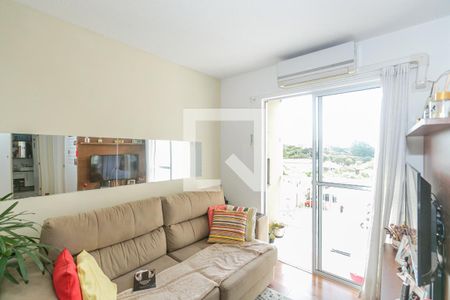 Sala de apartamento à venda com 2 quartos, 55m² em Vila Nova, Porto Alegre