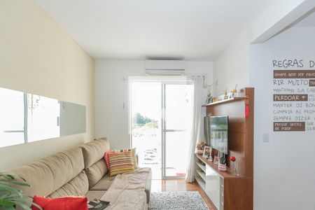 Sala de apartamento à venda com 2 quartos, 55m² em Vila Nova, Porto Alegre