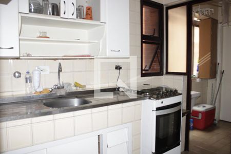 Cozinha de apartamento para alugar com 3 quartos, 110m² em Balneario Cidade Atlantica, Guarujá