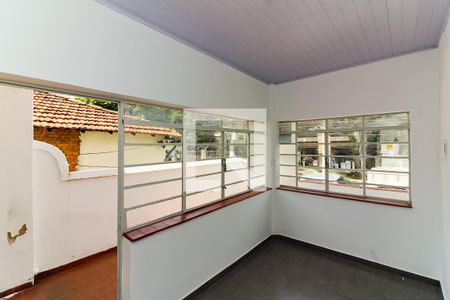 Sala de Entrada de casa para alugar com 2 quartos, 90m² em Água Fria, São Paulo