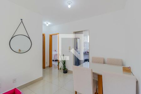 Apartamento à venda com 2 quartos, 60m² em Salgado Filho, Belo Horizonte