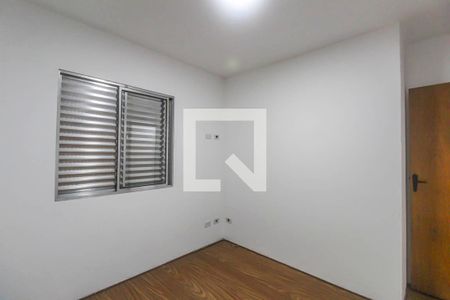 Quarto 2 de casa para alugar com 2 quartos, 100m² em Parque Residencial Oratorio, São Paulo