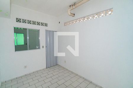 Quarto 1 de casa para alugar com 2 quartos, 50m² em Vila Mira, São Paulo