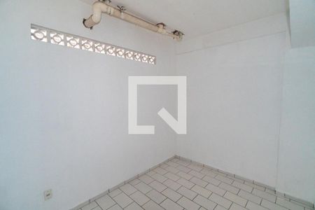 Quarto 1 de casa para alugar com 2 quartos, 50m² em Vila Mira, São Paulo