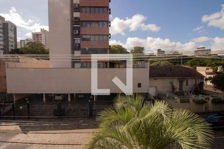 Vista da Varanda da Sala de apartamento à venda com 2 quartos, 68m² em Passo da Areia, Porto Alegre